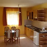 Lejlighed Katalin Apartmanhaz