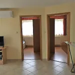 Katalin Apartmanhaz Lejlighed *