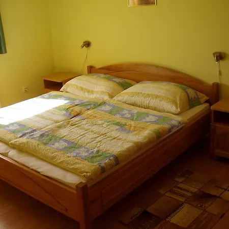 Katalin Apartmanhaz Appartement *