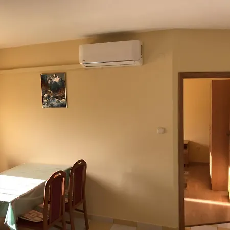 Katalin Apartmanhaz * 잘라카로쉬