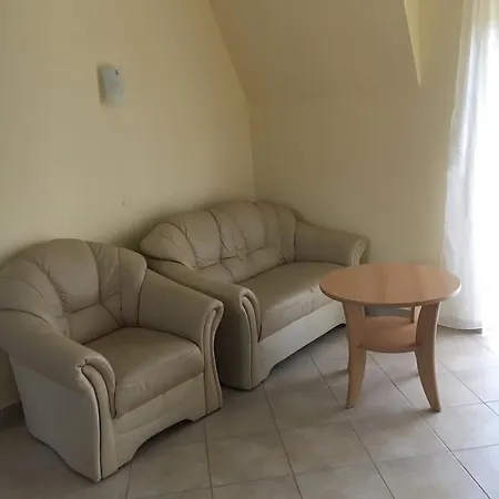 Appartement Katalin Apartmanhaz *