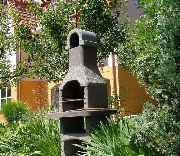 Katalin Apartmanhaz Lägenhet