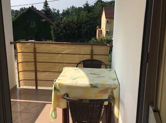 Lägenhet Katalin Apartmanhaz